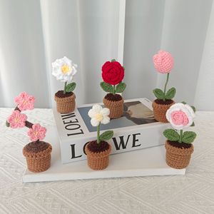 Pequeña Flor Artificial Tejida a Crochet en Maceta, Decoración Creativa, Adorno de Regalo, Bonito - Product Image 3