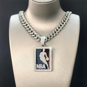 Nouveau Collier Pendentif Hip-Hop Tendance en Zircon avec Chaînes en Laiton Plaqué Or pour Hommes - Style Punk/<span class=keywords><strong>Rap</strong></span> (Vente en Gros Fabricant) - Product Image 2