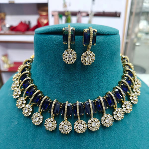 Conjunto de pendientes de collar de gargantilla de lujo de latón de calidad superior chapado en oro bodas fiestas aniversarios compromisos - Product Image 1