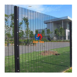 Valla antiescalada de 358 soldada de metal duradero Valla de <span class=keywords><strong>malla</strong></span> de alambre de alta seguridad Valla de prisión de metal <span class=keywords><strong>con</strong></span> picos de pared - Product Image 1