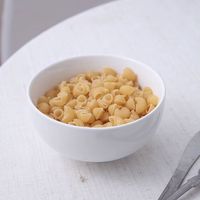 Bol en céramique blanche classique, écologique, sans BPA, populaire pour les restaurants, durable, compatible micro-ondes