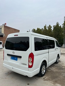 รถบัสท่องเที่ยวมือสองจากจีน ใช้เครื่องยนต์เบนซิน 9 ที่นั่ง ราคาถูก - Product Image 1