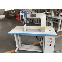 Machine à souder les coutures à air chaud Bitop BT-920TD pour TPU, machine de scellage de coutures à air chaud pour une couture sans joint