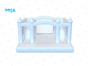 Château gonflable de luxe blanc pour enfants, aire de jeux intérieure commerciale, salle de jeux à thème pour anniversaires, avec toboggan - Product Image 2