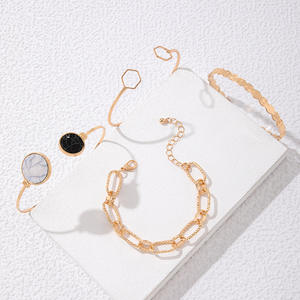 Nuovo prodotto braccialetto marmo catena spessa tendenza moda esagerata personalità quattro pezzi Set braccialetto aperto braccialetto <span class=keywords><strong>reggiseno</strong></span> - Product Image 5