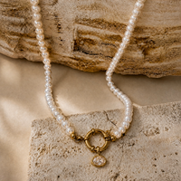 Collier de perles dorées avec fermoir circulaire, pendentif rond, bijoux à la mode pour femmes, cadeau pour un usage quotidien