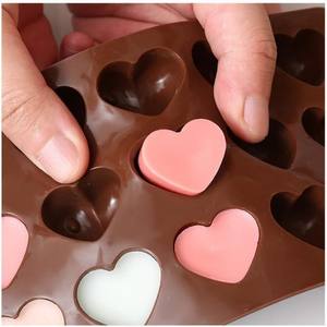 Premium Silicone <span class=keywords><strong>Coeur</strong></span> Mold15-Cavity 3D Bonbons <span class=keywords><strong>Moule</strong></span> Crème Glacée Gâteau <span class=keywords><strong>Moule</strong></span> Chocolat Réutilisable Dessert Outil - Product Image 3