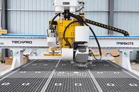 Routeur CNC 3 axes ATC avec changeur d'outils automatique pour la gravure sur bois, la découpe du bois, du plastique, de l'acrylique et du PVC