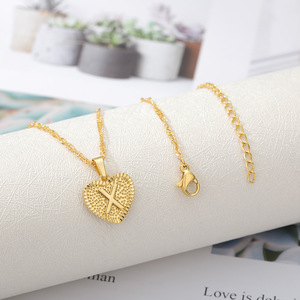 Collana con Iniziale RFJEWEL 2020 per Donne, Gioielli Boho in Acciaio Inossidabile, Collana con Lettera dell'Alfabeto, Regalo per Migliore Amica con <span class=keywords><strong>Cuore</strong></span> - Product Image 4