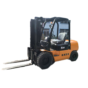 Montacargas Diésel Usado de 3 Toneladas, Bajo Precio, HeFei, con Motor de Combustión Interna, Caja de Cambios y Rodamientos - Product Image 1