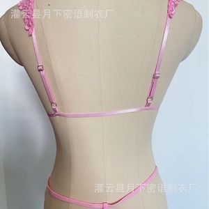 Lingerie sexy trois pièces en dentelle transparente, best-seller européen et américain, avec string et porte-jarretelles pour jeunes filles. - Product Image 4