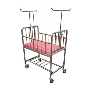 Culla Mobile per Neonati con Asta Portaflebo e Zanzariera, Ruote Silenziose per Terapia Intensiva Neonatale e Reparto Neonati - Product Image 1