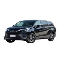 Sienna d'occasion 2021, SUV de luxe japonais, peinture d'origine, marque fiable, cuir foncé, climatisation automatique, phares LED, toit ouvrant
