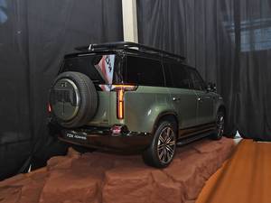 Nouvelle annonce 2026 SUV de luxe à autonomie étendue <span class=keywords><strong>7</strong></span> <span class=keywords><strong>places</strong></span> ROX 01 ADAMAS Véhicules à énergie nouvelle pour les clients des Émirats arabes unis et de l'Arabie Saoudite - Product Image 5