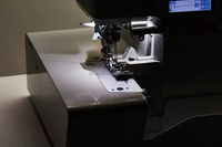 Surjeteuse Juki MO-3000QVP Akane à 2 aiguilles, 2/3/4 fils, entraînement différentiel, avec alimentation automatique en fil et enfile-aiguille facile