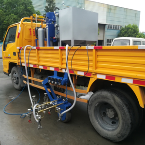 Machine de marquage routier à peinture froide montée sur camion, marqueurs de peinture, machine de marquage routier par pulvérisation à froid, Showway montée sur camion - Product Image 1