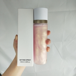 <span class=keywords><strong>Spray</strong></span> <span class=keywords><strong>Fixateur</strong></span> Mat OEM à Marque Privée, Longue Tenue, Logo Personnalisé, Cosmétiques, <span class=keywords><strong>Spray</strong></span> <span class=keywords><strong>Fixateur</strong></span> de <span class=keywords><strong>Maquillage</strong></span> Scintillant - Product Image 2