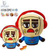 UYEAH Usine OEM/ODM, Vente en Gros Personnalisée de Jouets Mascottes Douces de Dessins Animés, Conception Personnalisée avec Écouteurs, Peluches en Coton Rembourrées, Cadeaux
