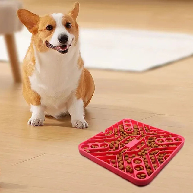 Dog Lick Mat for Dogs and Cats Perros Accesorios Accesorios Para Mascotas Platos Para Perros Lick Mat Dog