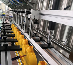 Machines de fabrication de lubrifiants automobiles Npack Machine de remplissage automatique de lubrifiants 5l avec ligne de produits pour les petites entreprises - Product Image 3