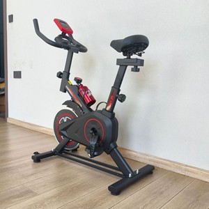 Precio barato Venta caliente Interior Gimnasio profesional Uso Marca Comercial Spinning Bike Bicicleta Estatica Precio de bicicletas estáticas - Product Image 3