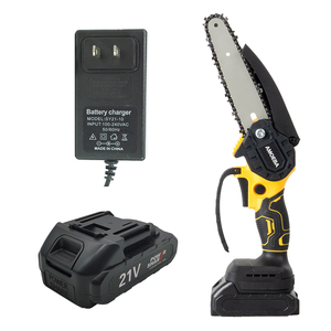 <span class=keywords><strong>Mini</strong></span>-tronçonneuse électrique puissante avec <span class=keywords><strong>batterie</strong></span>, personnalisable OEM, 21-24V, guide-<span class=keywords><strong>chaîne</strong></span> de 4 1/2 pouces - Fournisseur chinois, meilleure vente - Product Image 3