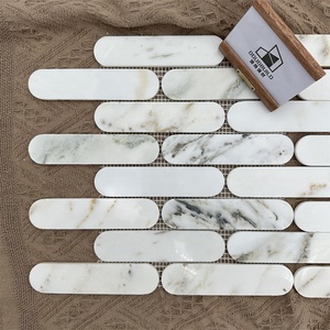 Carreaux de sol muraux ovales pour villa et piscine, en pierre de galets, mosaïque carrée, style parquet, design espagnol - Product Image 1