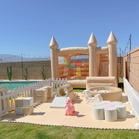 Manège blanc, aire de jeux souple, mini carrousel, jeux d'arcade pour enfants, fête d'anniversaire