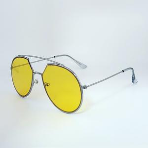 Nouvelles lunettes de soleil en métal de haute qualité, style tendance populaire, meilleures ventes, lunettes de soleil tendance pour l'exportation - Product Image 2