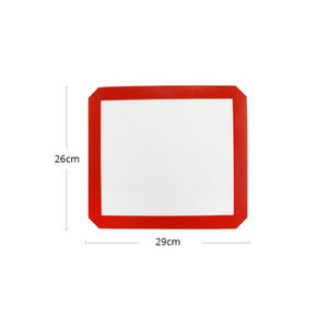 Napperon rectangulaire classique en silicone – Résistant à la chaleur, écologique, qualité professionnelle, marque LM, modèle LM01, en stock pour la salle à manger - Product Image 5
