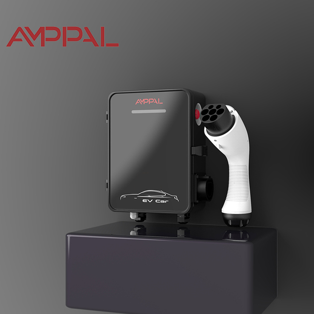 Smart EV Car Charger Single-Phase Three-Phase 3KW 7KW 11KW 22KW 32A Rated Current CCS Interface Standard