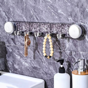 Gancho de pared corrugado con 5 ganchos giratorios de succión, sin perforaciones, de gran capacidad de carga, para toallas de baño, venta al por mayor - Product Image 4