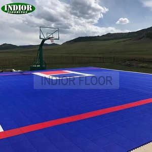 Azulejos de cubierta entrelazados para suelos deportivos modulares de plástico resistente de diseño moderno para eventos e instalaciones al aire libre - Product Image 3