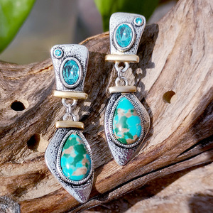 Orecchini testurizzati di colore blu-verde, gioielli retrò da donna per tutti i giorni, ideali come regalo. - Product Image 3