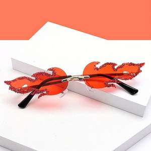 Gafas de Sol Pequeñas Sin Montura para Mujer, Moda 2023, Lentes de Sol con Protección UV400, Diamantes, Estilo Punk - Product Image 4