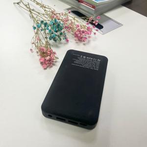 شاحن بنك طاقة 60 واط من النوع C mah مع QC3.0 شحن سريع لطابعة محمولة لسخان الكمبيوتر المحمول <span class=keywords><strong>Macbook</strong></span> - Product Image 6