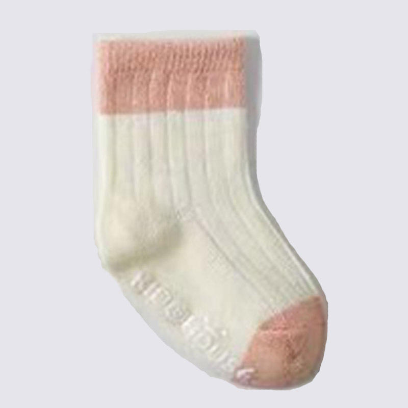 ผงสีขาว