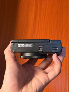 กล้องดิจิตอล Sony <span class=keywords><strong>RX100</strong></span> <span class=keywords><strong>II</strong></span> 20.2MP Full HD สภาพดี มือสอง เหมาะสำหรับการเรียนรู้การถ่ายภาพ - Product Image 5