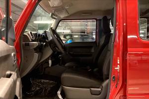 Voitures d'<span class=keywords><strong>occasion</strong></span> prêtes à être expédiées : Suzuki <span class=keywords><strong>Jimny</strong></span> GLX SUV 2024, prêt à être expédié - Product Image 4