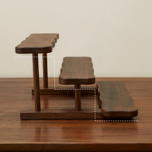 Kệ trưng bày gỗ rắn 3 tầng cho nhiều mục đích sử dụng cửa hàng & trưng bày nước hoa nhân vật hành động cốc trong quán cà phê nhà óc chó màu đen - Product Image 2