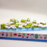 Groothandel op maat gemaakte luxe moderne design plastic Amerikaanse Mahjong duurzaam draagbaar milieuvriendelijk multiplayer vierpersoons entertainment