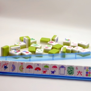Mahjong américain en plastique de luxe sur mesure, design moderne, portable et écologique pour jeux multijoueurs quatre joueurs, poker - Product Image 6