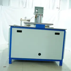 Schlussverkauf CNC Kupfer-Lautstange-Verarbeitungsmaschine Laktantrieb Biegen Schneiden Schlagwerkzeug für hohe Volumen-Lautstangeverarbeitung