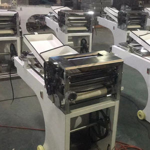 Machine de cuisson de <span class=keywords><strong>pain</strong></span> industrielle automatique <span class=keywords><strong>en</strong></span> acier inoxydable de 380mm - Product Image 3