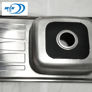 Évier <span class=keywords><strong>de</strong></span> <span class=keywords><strong>cuisine</strong></span> à cuve unique avec égouttoir élégant en acier inoxydable poli, idéal pour les cuisines modernes - Product Image 4