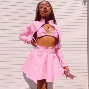 Abbigliamento <span class=keywords><strong>donna</strong></span> autunno 2024 giacca di <span class=keywords><strong>pelle</strong></span> modello solido con minigonna e top corto corto spogliarellista di consumo 2 pezzi - Product Image 4