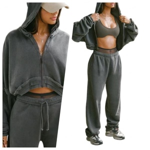 High Quality Heavyweight Fleece Zip-Up Ankle-Length Eco-Friendly Crop Top Hoodie for Women Custom Logo Streetwear Hoodie <b>Set</b> - Product Image 6