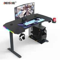 Bureau debout électrique réglable en hauteur BEISIJIE 65 pouces, bureau d'ordinateur de jeu grand format avec moteur unique et éclairage LED RGB