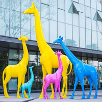 X001 Sculpture de jardin urbaine en forme d'animal personnalisée, motif girafe abstrait, pour décoration artistique publique d'entrée de bâtiment commercial