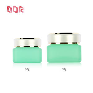 Juego de Envases Vacíos de Lujo para Crema, Loción y Sérum para el Cuidado de la Piel, Botellas Acrílicas Verdes con Fondo Grueso, Pulverizador y Bomba, Color Personalizado - Product Image 3